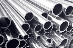 304不銹鋼管切削加工時(shí)造成表面不光滑的原因